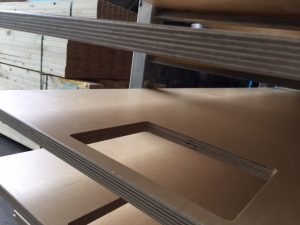 berken, blank, transparant, hout, wood, products, coating, verf, blanke lak, lakken, Houtplus, Houtplus Vroomshoop, Houtplus plaat,